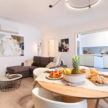 Charming Garden By Se * בראגה