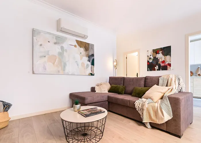 Charming Garden By Sé *